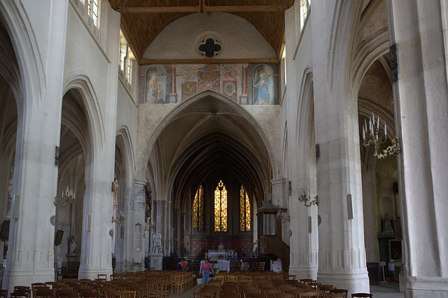 Nef de l'église de Nogent-sur-Seine