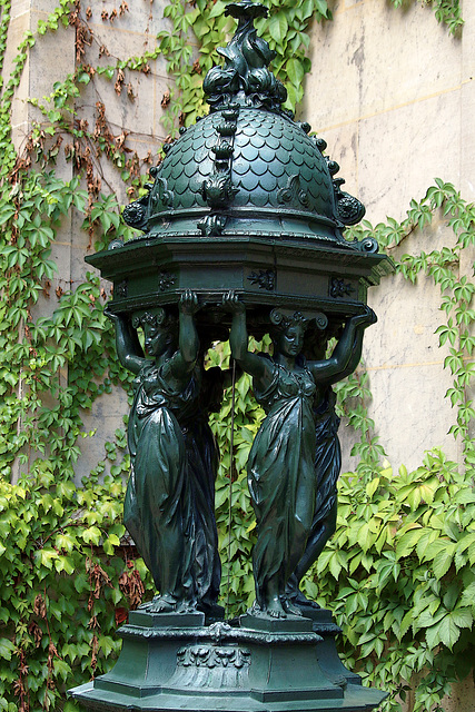 Fontaine du philanthrope Wallace