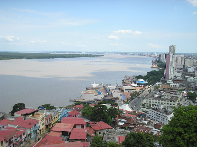Vista de Guayaquil i el riu Guayas des del Cerro Santa Ana-Guayaquil-Equador