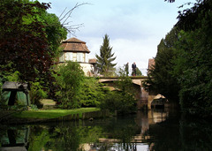 Deux hommes sur le pont