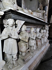 edington church wilts  c17 tomb sir edward lewis 1630 colt (5)