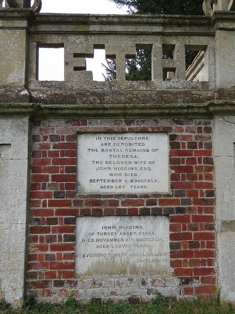 turvey church, beds  (80)C19 higgins mausoleum c.1845