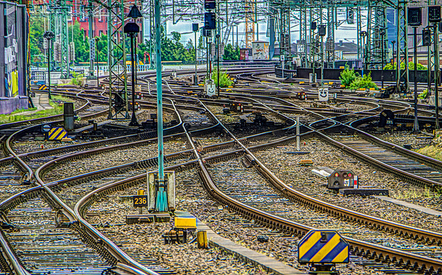 Leaving by Train (180°)