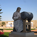 Statue of Peniche bobbin lacemaker.