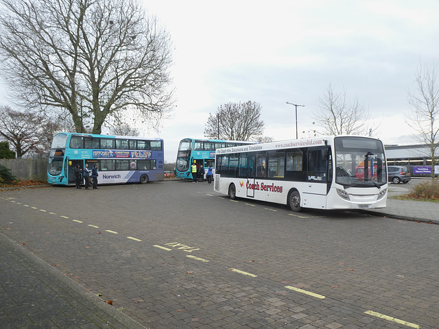 First Eastern Counties 36173 (BD11 CFX)/36171 (BD11 CFU)/Coach Services YX14 RXK in Mildenhall - 5 Dec 2023 (P1170134