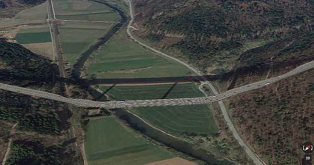 Seen on Google-Maps  3D - - Neckarbrücke / Autobahn A 81