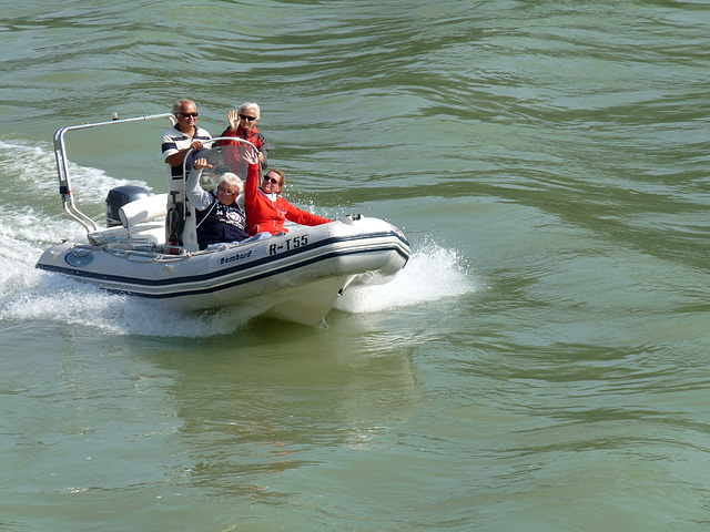 Emmersdorf- Fun on the Danube