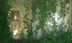 Kirchof der Dorfkirche Gollwitz (Brandenburg/Havel)