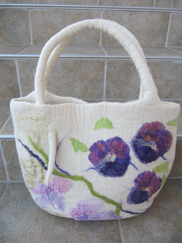 felt handbag with pansies