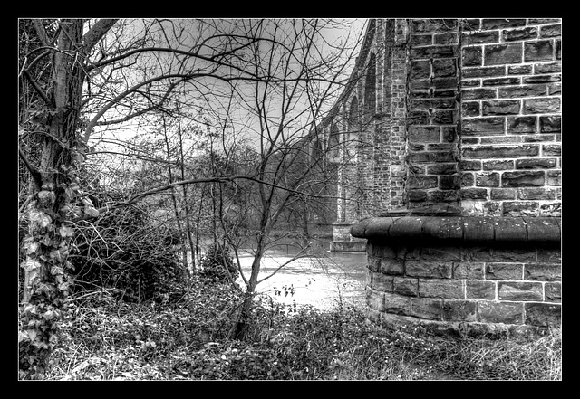 IMG 1877 8 9 tonemapped sw mit Rand