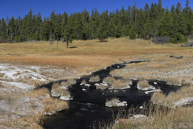 Firehole Lake drive