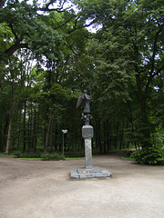 В парке Александрия, Колонна Ангел / In the Alexandria Park, Angel Column