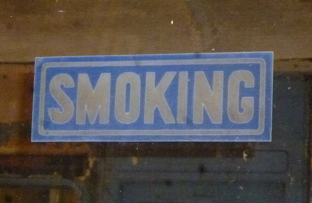 NER7cmpt - SMOKING sign