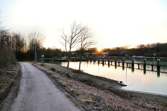 Oberwasser der Schleuse Gelsenkirchen / 11.03.2018