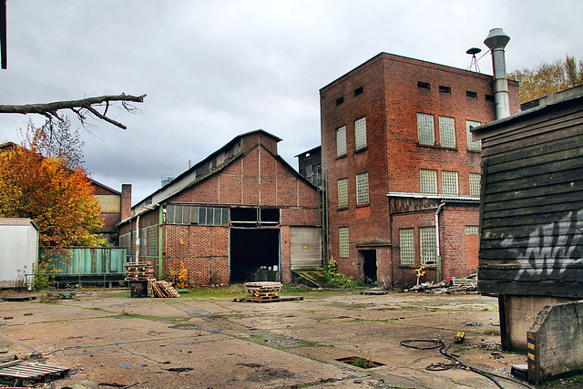 Eisenwerk Geweke, verfallene Werkshallen (Hagen-Haspe) / 22.10.2022