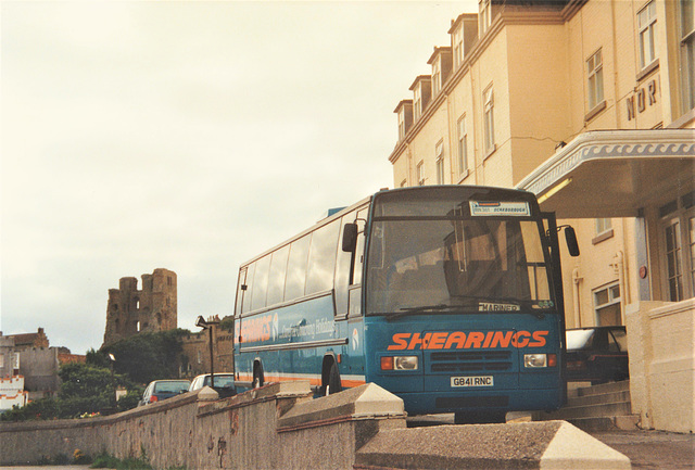 Shearings 841 (G841 RNC) in Scarborough – 12 Aug 1994 (236-18) Shearings 841 (G841 RNC) in Scarborough – 12 Aug 1994 (236-18)
