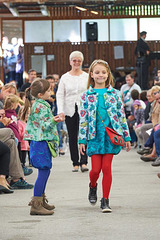 felted set for girls: sleeveless dress, a jacket and a handbag