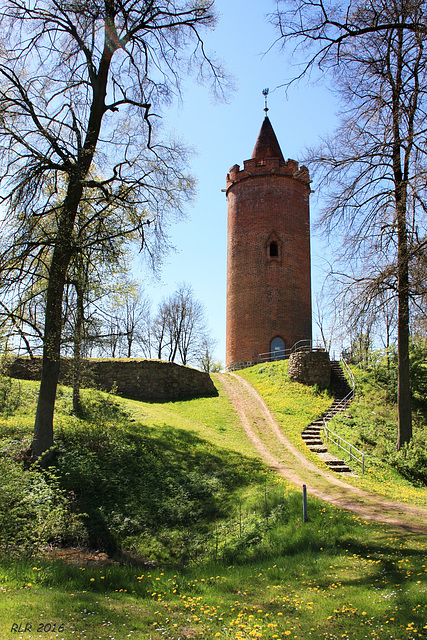 Putlitz, Bergfried der Burgruine 2016