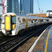 375703 at London Bridge - 30 December 2014