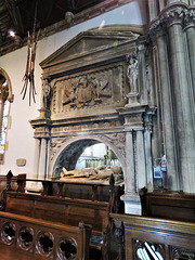 turvey church, beds  (29)c16 tomb to 1st lord mordaunt +1560 and wife attributed to t.kirby