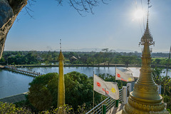 Aussicht von der Kyaut Ka Latt Pagode (© Buelipix)