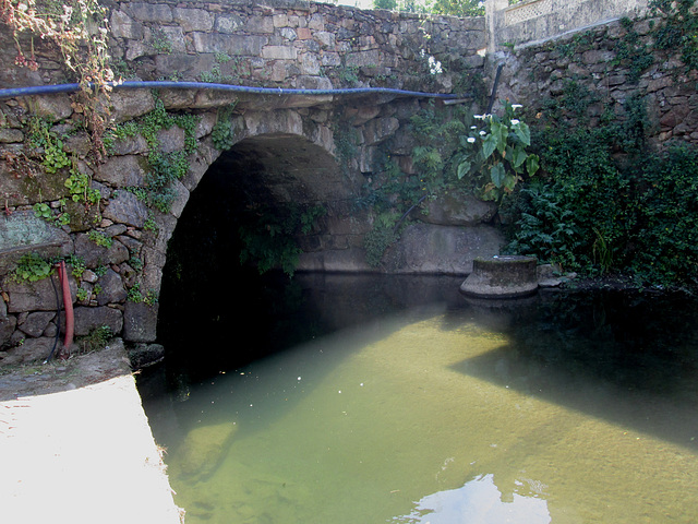 River Sanguinhedo and Moinhos Bridge.