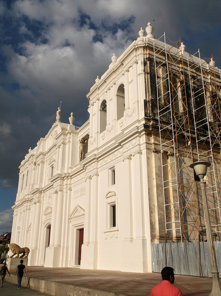 Échafaudages religieux / Religious scaffolding