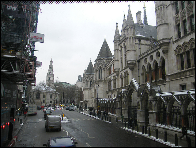 passing the Royal Courts