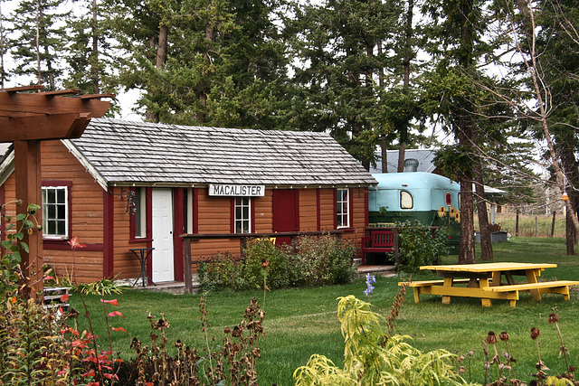 MacAlister Railstation. BC