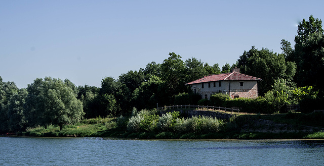 la maison du passeur Saône rive gauche