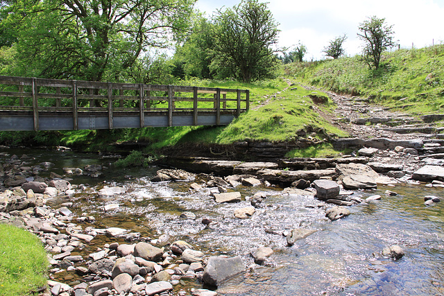 Blaen Nedd Isaf footbridge