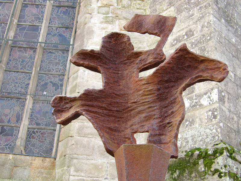 Autour de la collégiale Saint Aubin de Guérande (44)