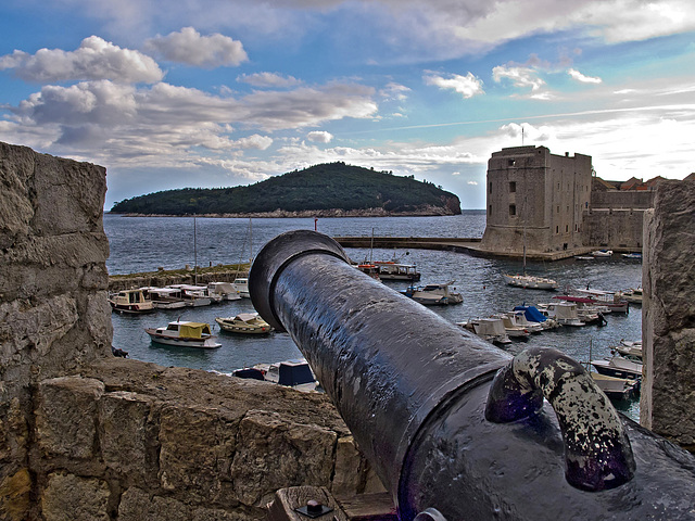 Threat on the old port of Ragusa (Dubrovnik)