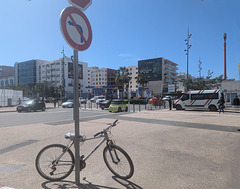 Vélo verrouillé/ Locked bicycle