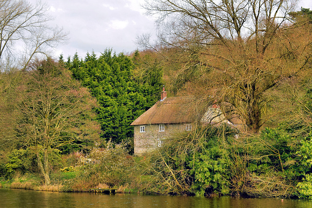 Cottage by the Lake