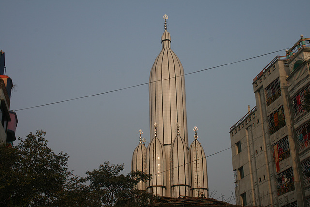 Did NASA Design This Mosque?