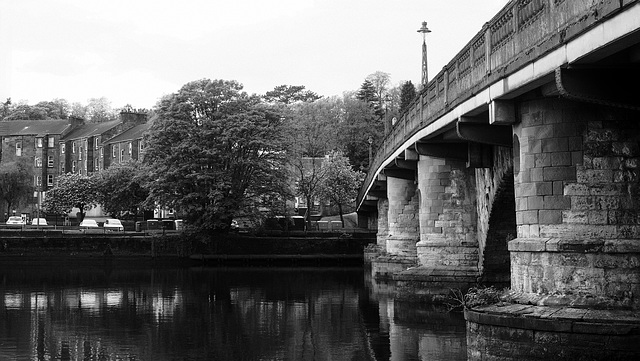 River Leven and Dumbarton Bridge