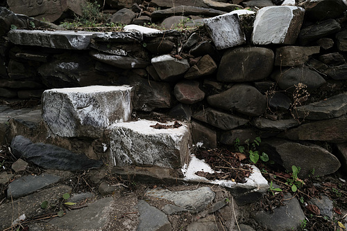 Ribeira do Vascão, Moinho das Serralhas, Steps on the not too HighWindingWall