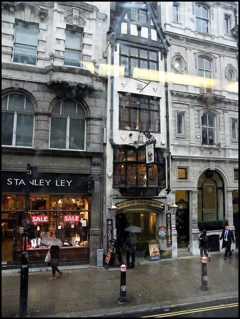 Ye Olde Cock Tavern