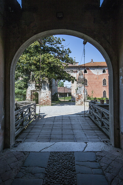 Padernello, Brescia - Italia