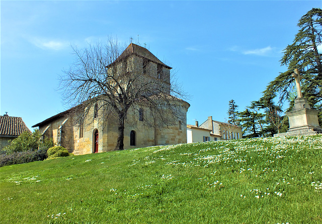 Eglise de Saint Michel de Montaigne (Dordogne)