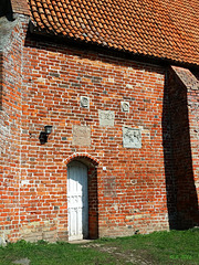 Weitendorf. Eingang der Kapelle