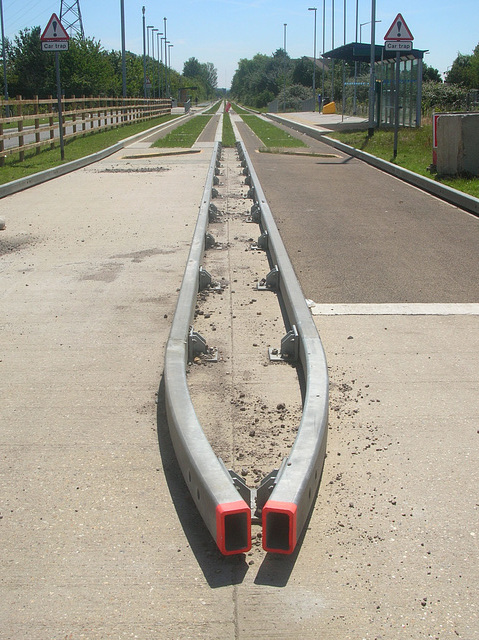 Cambridgeshire Guided Busway - 26 Jun 2011