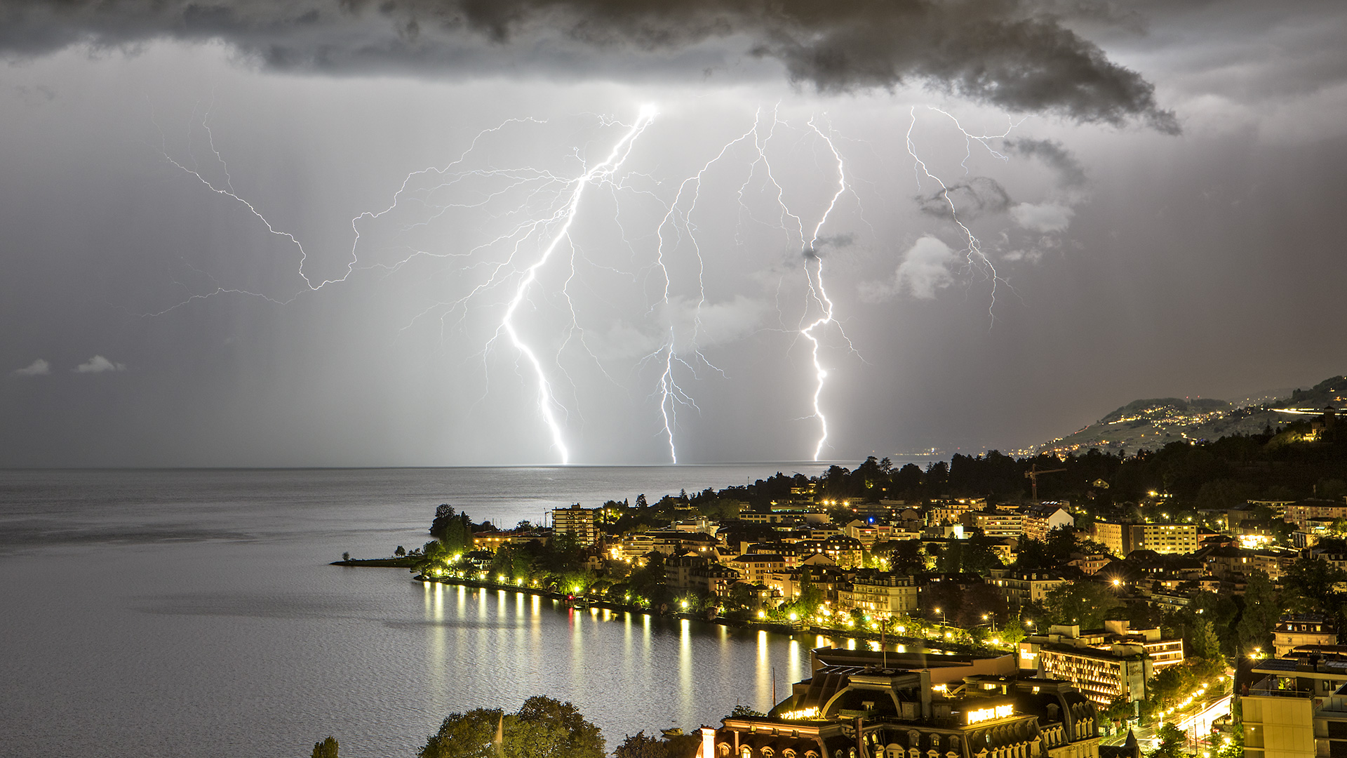 170513 Montreux orage 7