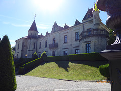 Chateau Jeanne d'Arc à TERRASSON LAVILLDIEU Chateau Jeanne d'Arc à TERRASSON LAVILLDIEU