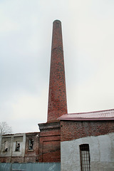 Schornstein der alten Papierfabrik "Oberste Mühle" (Hagen-Delstern) / 18.12.2016