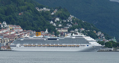 Cruiseliner 'Costa Favulosa'