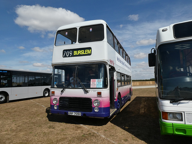 'BUSES Festival' at Sywell Aerodrome - 7 Aug 2022 (P1120903)