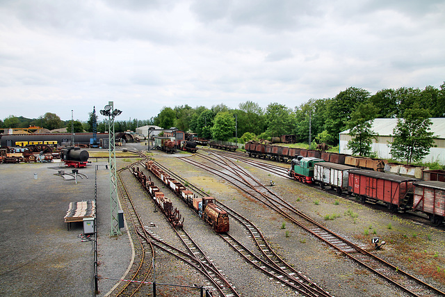 Blick von der Schachthalle über den Zechenbahnhof (Zeche Zollern 2/4, Dortmund-Bövinghausen) / 20.05.2023