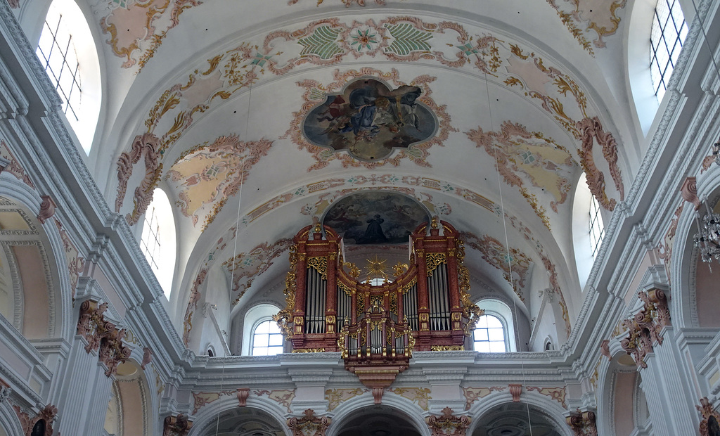 Orgel der Jesuitenkirche in Luzern